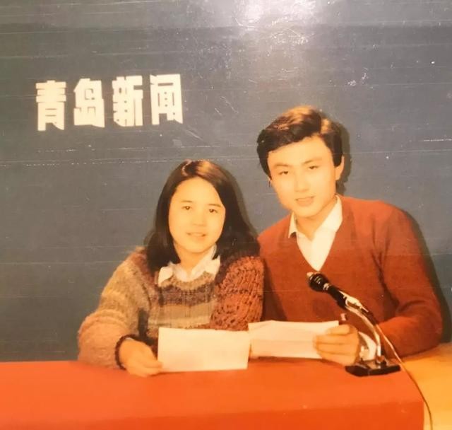 金龟子王宁30年珍珠婚罕见秀合影,幸福宣称创造了自己的般配