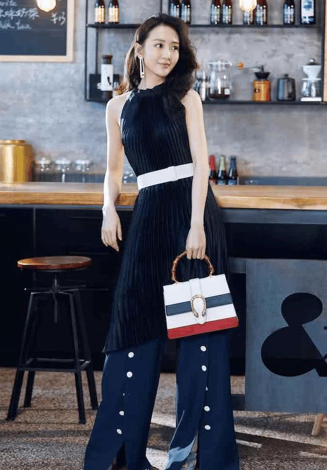 王鸥衣品也太好了吧,用穿搭实力告诉你什么是零失误搭配!