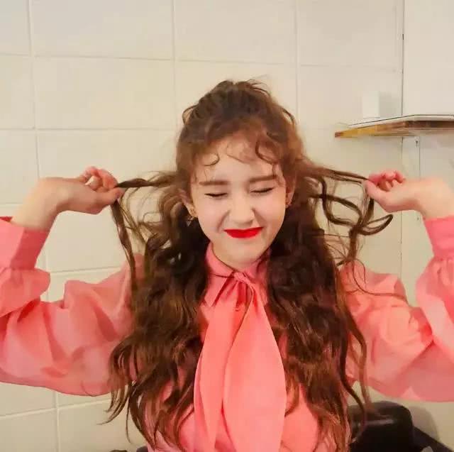 换发型=整容?这5款新年发型太美啦