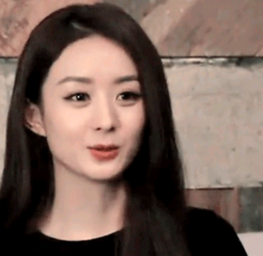 赵丽颖黑长直时期照片曝光，清冷美迷人，我们一直低估了她的颜值