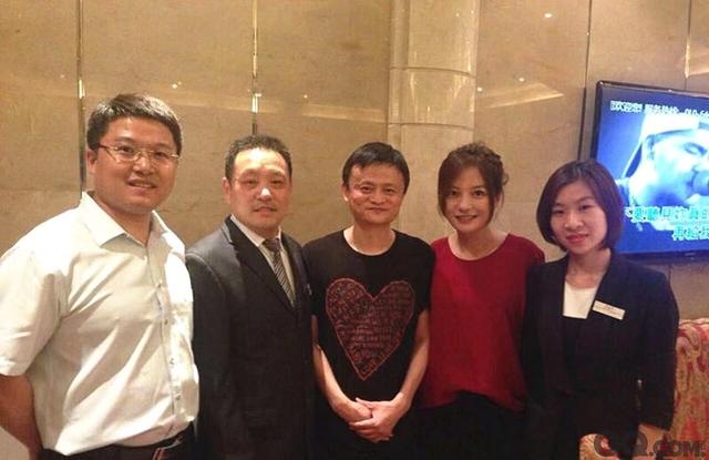 《情深深雨濛濛》主演重聚,杜飞书桓没变样,如萍比依萍显老