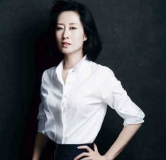 隐婚生子7年,离婚后被宋丹丹嘲笑,现在43岁终凭一部剧走红