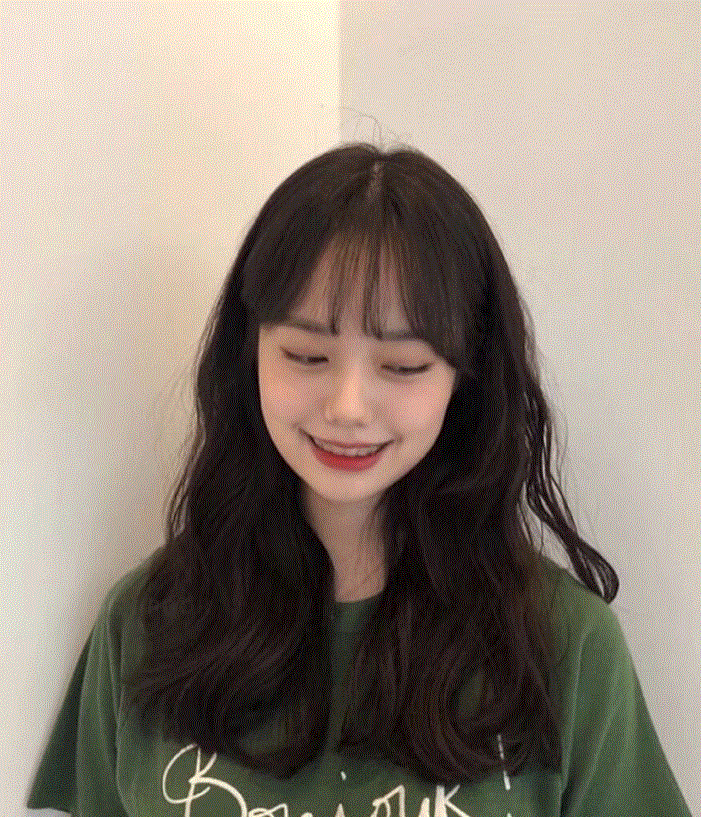 年末卷发大盘点,改变单调黑长直,最美造型过大年