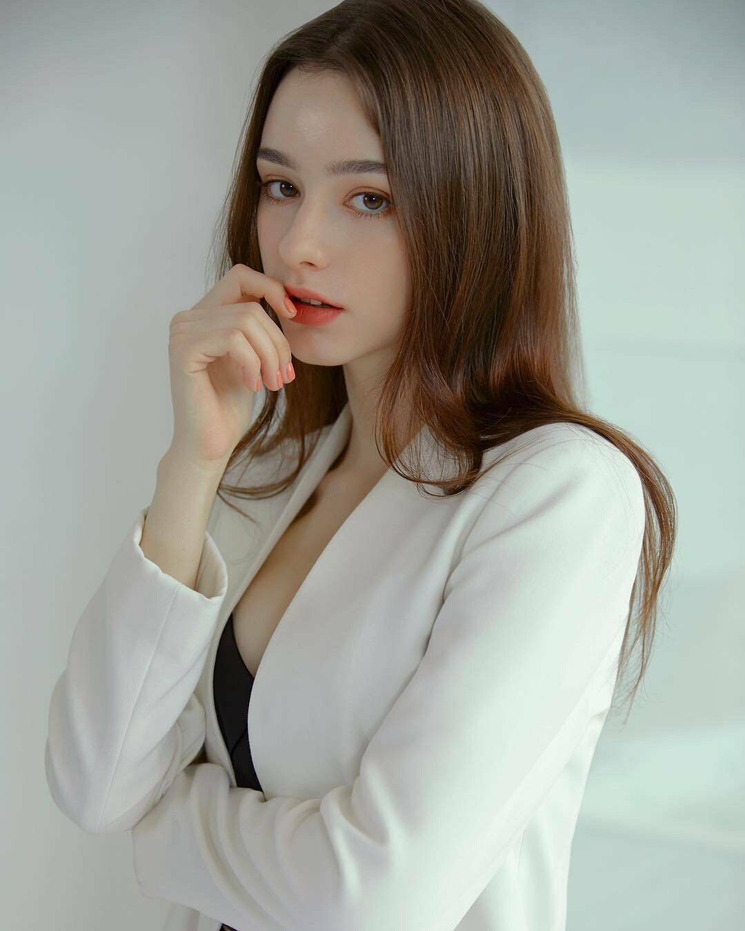 分享俄罗斯小姐姐Dasha Taran的漂亮美照，实力诠释什么才叫美