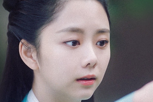 谭松韵发声明说了什么内容 已故母亲遭网暴发声明将追究法律责任