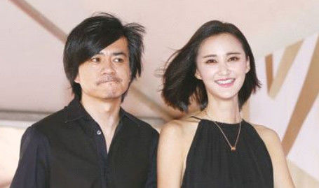 她三年结婚两次,被前夫骂恶心,四十岁不到被高富帅丈夫宠上天