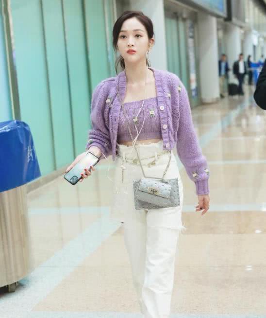 开春奶奶衫太好看,经典温柔还有气质,搭配裙子裤装好看还洋气