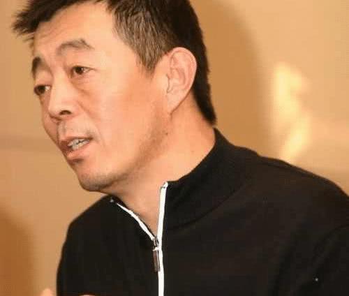 她被称为“导演收割机”,绯闻多到被封杀,如今38岁无人敢娶!