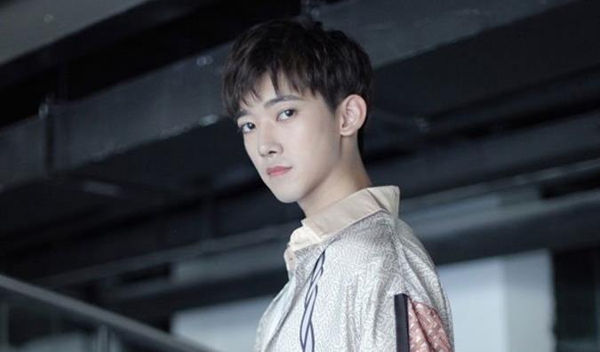 男演员徐晗是富二代吗，徐晗个人资料起底