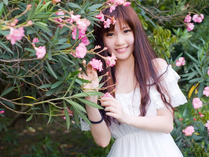 发朋友圈的晚安句子 治愈系说说温暖你的心灵