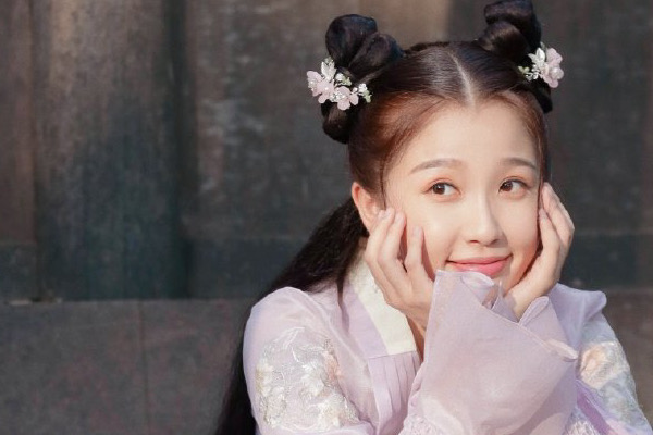 少主且慢行改编自什么小说 少女田三七性格开朗惹人爱