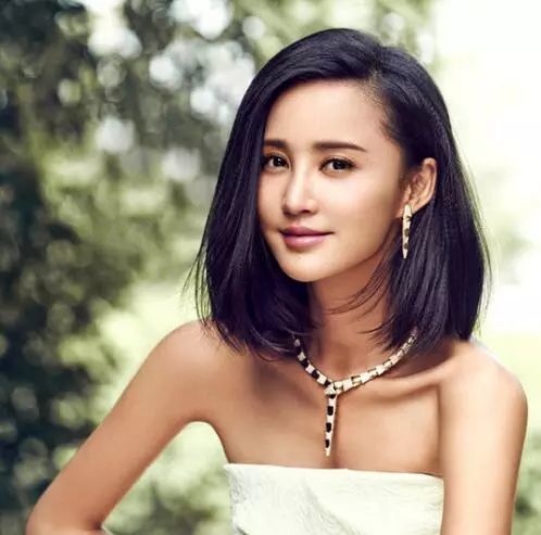 她三年结婚两次,被前夫骂恶心,四十岁不到被高富帅丈夫宠上天