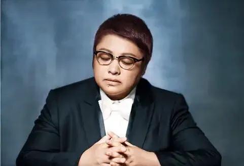 国难当头,戏子捐款数额与网红捐款数额你看看