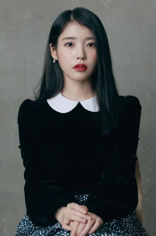 IU李知恩新造型162CM穿粉色薄纱长裙温柔可人,太可爱了