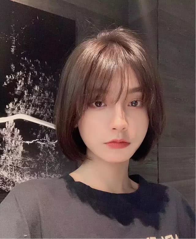 复古日系减龄短发大合辑，总有一款是你喜欢的