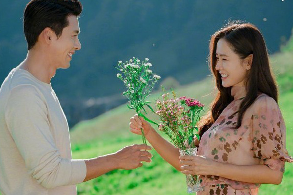 爱的迫降大结局是什么 玄彬和孙艺珍的再次重逢令人感叹