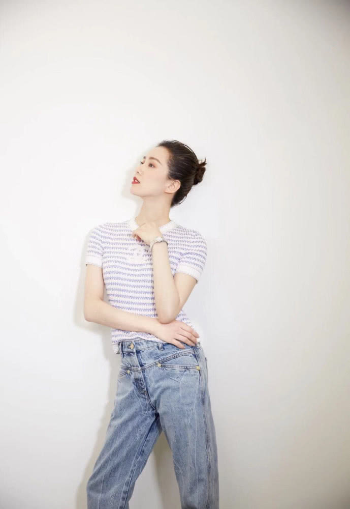 刘诗诗穿毛绒外套还不显臃肿,看看她是怎么穿的,简直就是仙女下凡