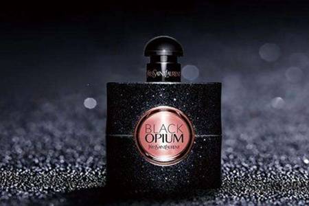 全球奢侈女式香水十大排名，浪漫香水品牌大全