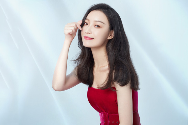 王鸥和倪妮是什么关系?吃火锅谈心聊女演员竞争