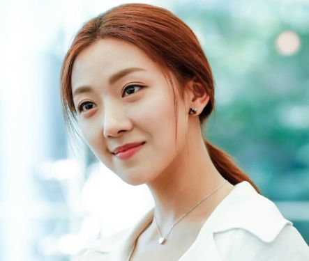 她被称为拼音女星，因为名字太难念，如今出道7年仍无人记住！