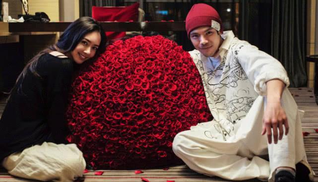 3年前郭碧婷拒绝向佐，如今爽快答应，向太给出的条件很诱人！