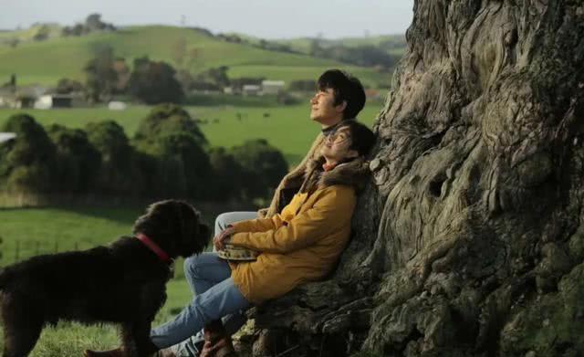《只有芸知道》杨采钰上镜太好看!红色长裙高贵典雅,气质优美