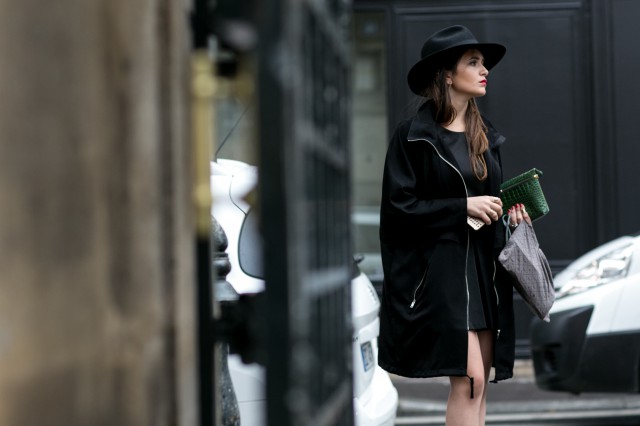 穿衣色彩搭配小技巧,4个技巧让穿搭更简单