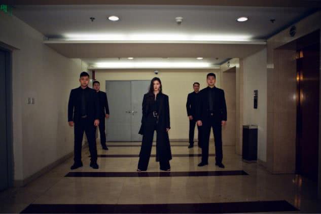 宋妍霏各种造型轻松拿捏,百变韩系穿搭看她就够了