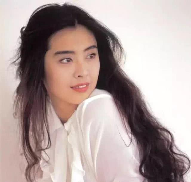 这3款发型超显气质，特别是第1款，风情万种民国范！