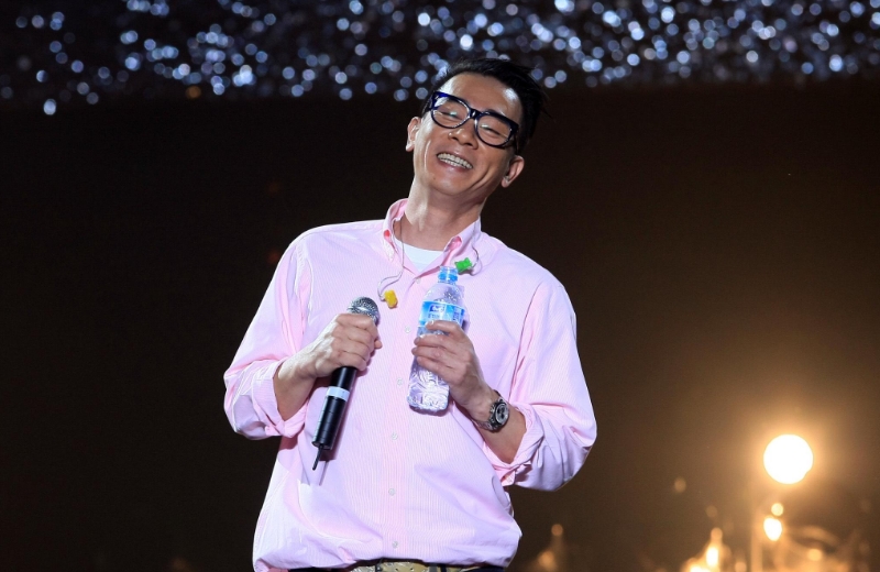 73.3_.jpg 饰演痞子形象最成功的还是张耀扬,深入人心