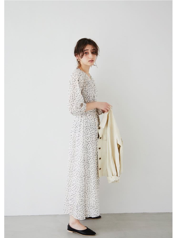 担心自己没有回头率，奶茶色帮你做一个优雅的画报女孩