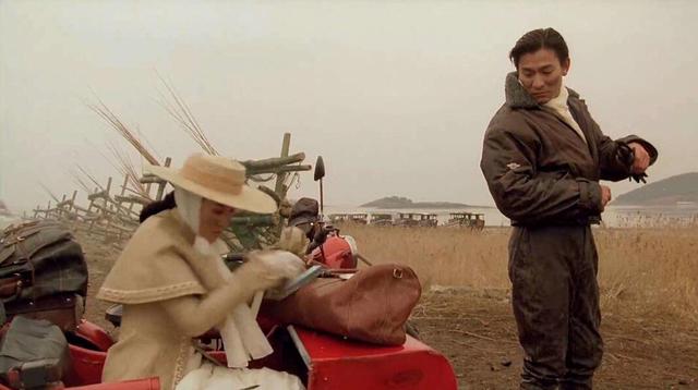 成龙开除导演亲自上阵,7分钟打戏拍了3个月,成就经典之战