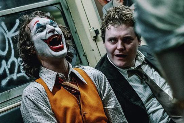 ​小丑在奥斯卡获得了什么奖 华金·菲尼克斯斩获奥斯卡最佳男主角