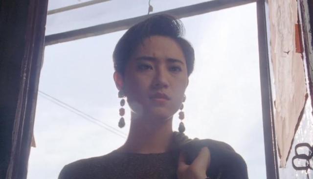 80年代最后一位港姐冠军,短发无人能敌,如今演女n号令人惋惜