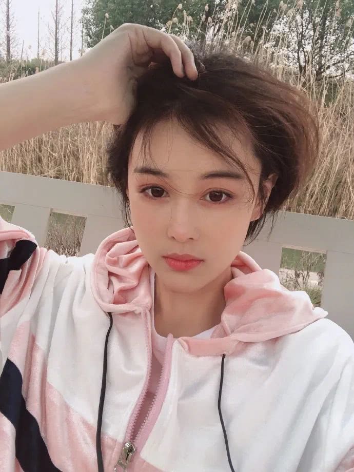 张馨予真实体重曝光！体重也过百脸上圆润反而更美了