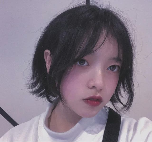 复古日系减龄短发大合辑，总有一款是你喜欢的