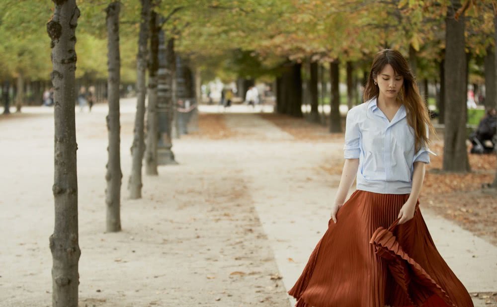 开春穿什么？学杨丞琳焦糖色穿搭暖暖又好看