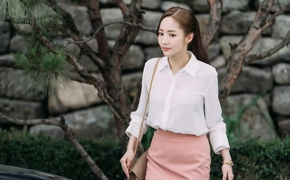 害怕职场穿搭荒?尝试看剧学穿搭,总裁风OL风都值得GET