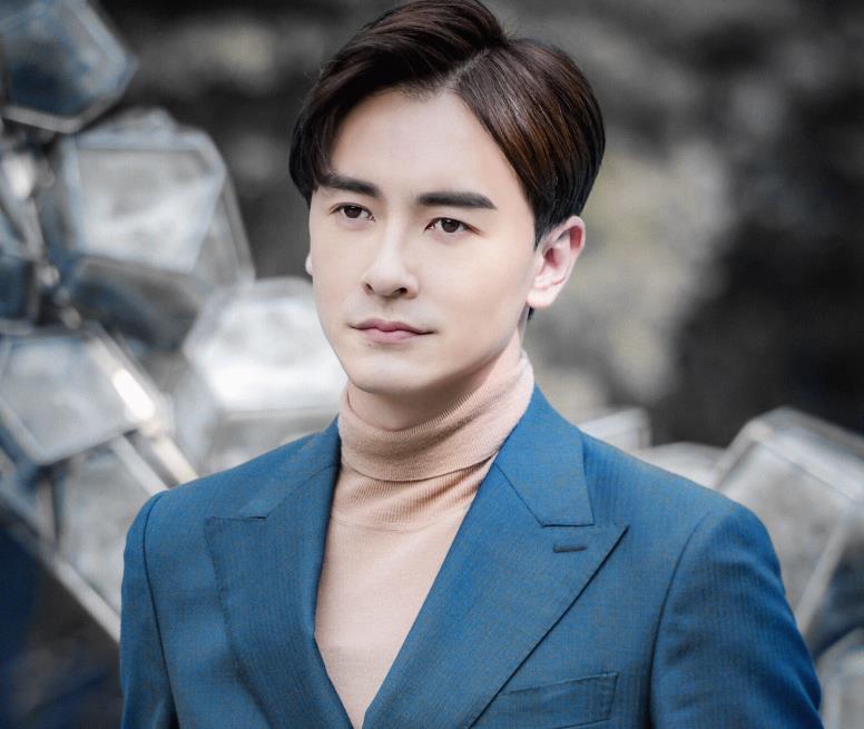 37岁郑元畅又一偶像剧来袭，女主是甜美女神，般配度不输林依晨