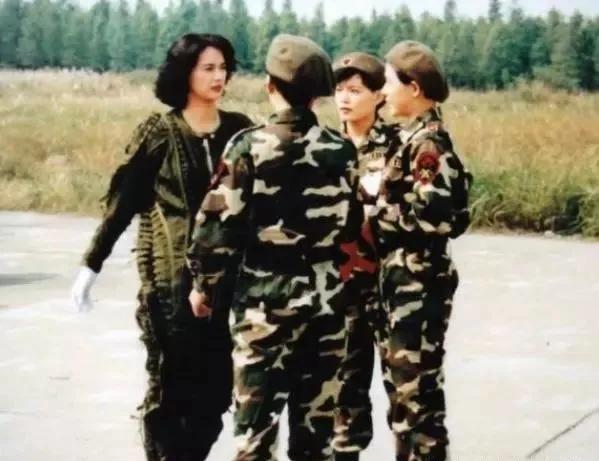 她因拍戏休克身亡,26年片酬被4个弟妹掏空,器官全捐救了8条人命