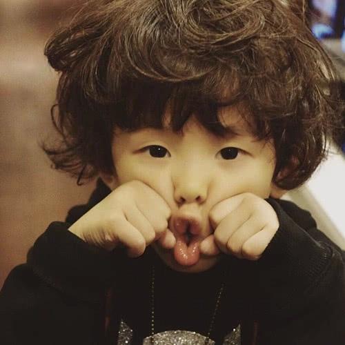 小阿离终于长大了，他曾搭档杨幂走红？如今模样白浅都认不出