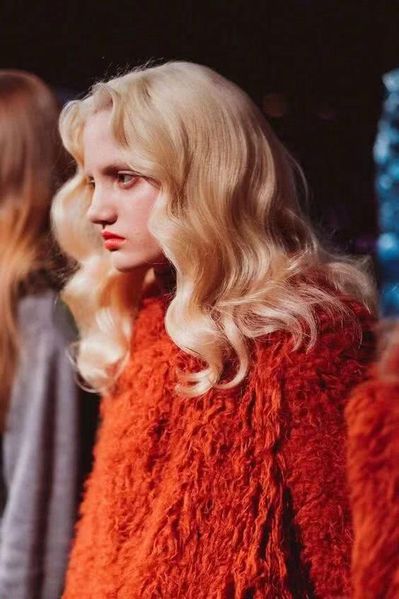 这3款发型超显气质，特别是第1款，风情万种民国范！