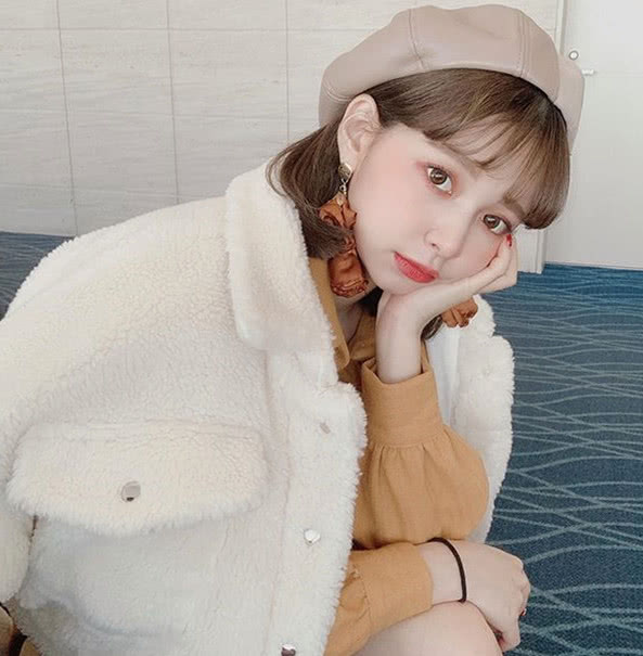 清新甜美风又乖巧可人,给你一个“大写”的时尚感