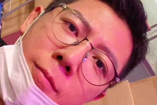 胡海泉一次采购40箱口罩是什么情况 采购大批口罩托中国人带回国