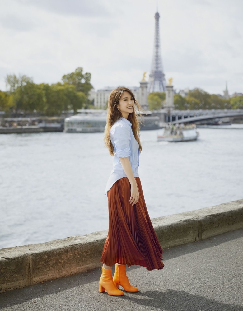 开春穿什么？学杨丞琳焦糖色穿搭暖暖又好看