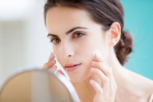 肌底液到底是什么,让我们来为你揭秘