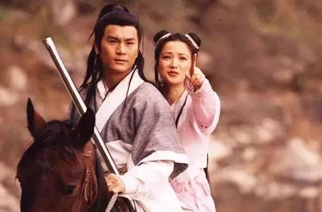 她因拍戏休克身亡,26年片酬被4个弟妹掏空,器官全捐救了8条人命