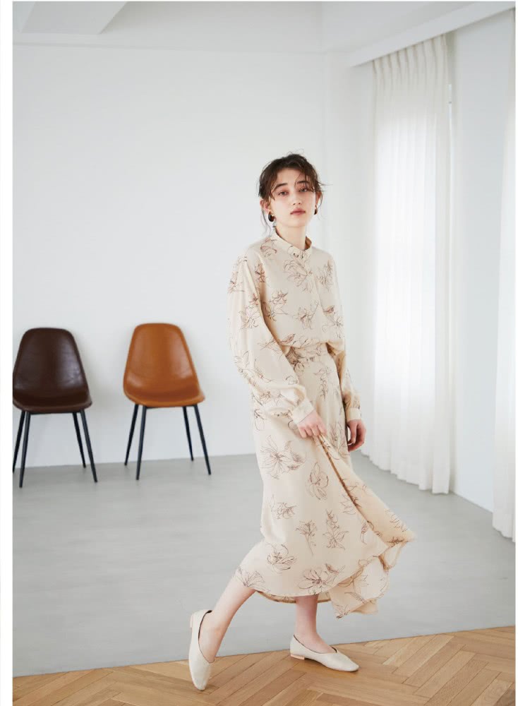 担心自己没有回头率，奶茶色帮你做一个优雅的画报女孩