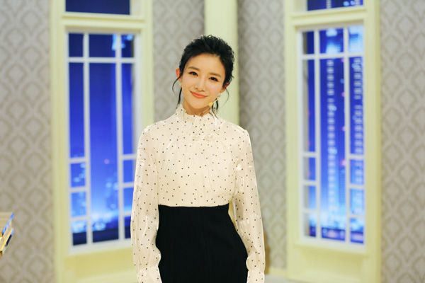 主持人大赛文艺类冠军是谁 蔡紫夺冠实至名归