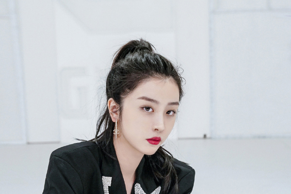 《青春有你2》赵小棠是什么学校毕业的 和虞书欣相爱相杀组CP